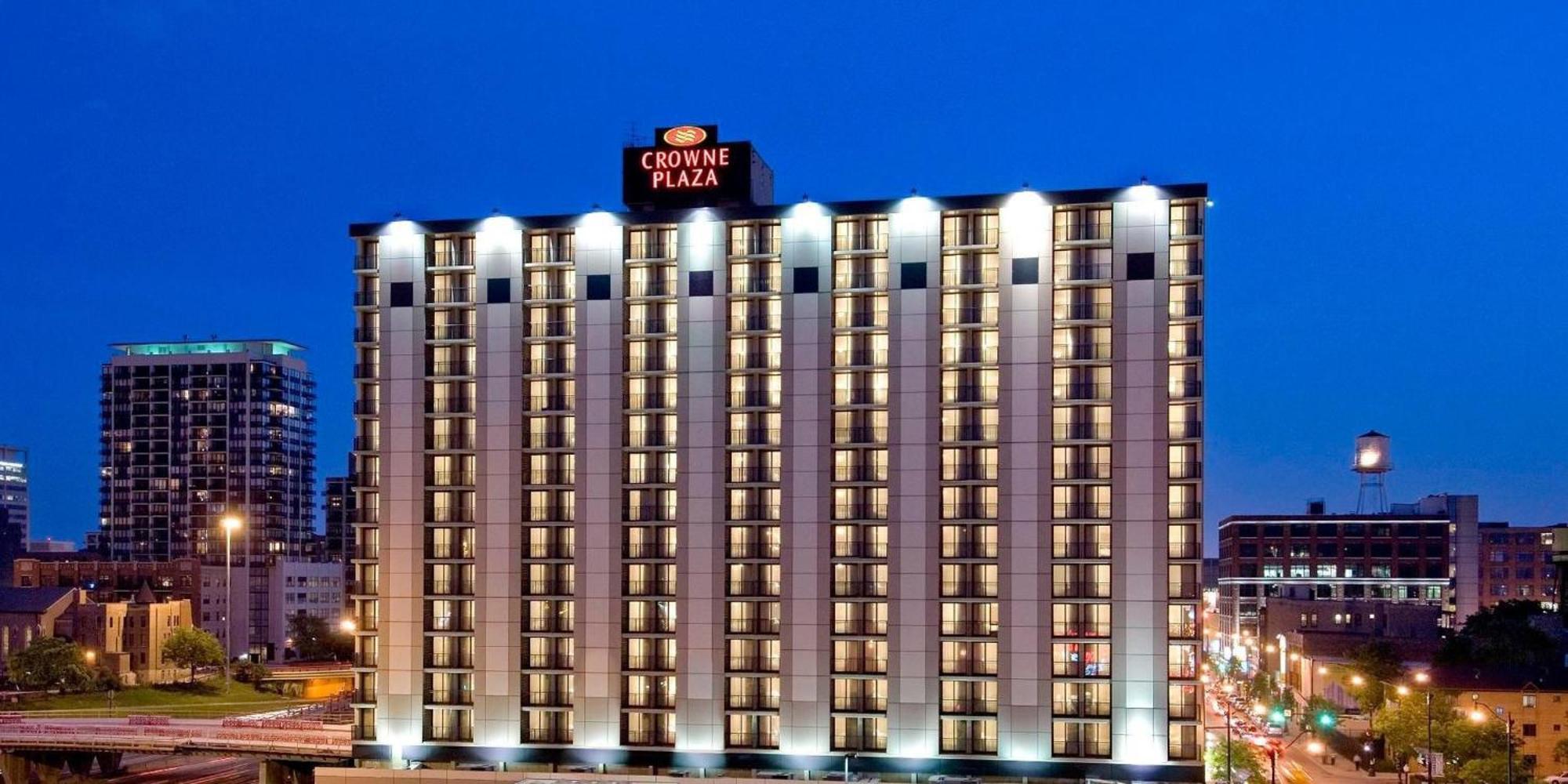 คราวน์ พลาซา - ชิคาโก เวสต์ลูป Hotel ภายนอก รูปภาพ